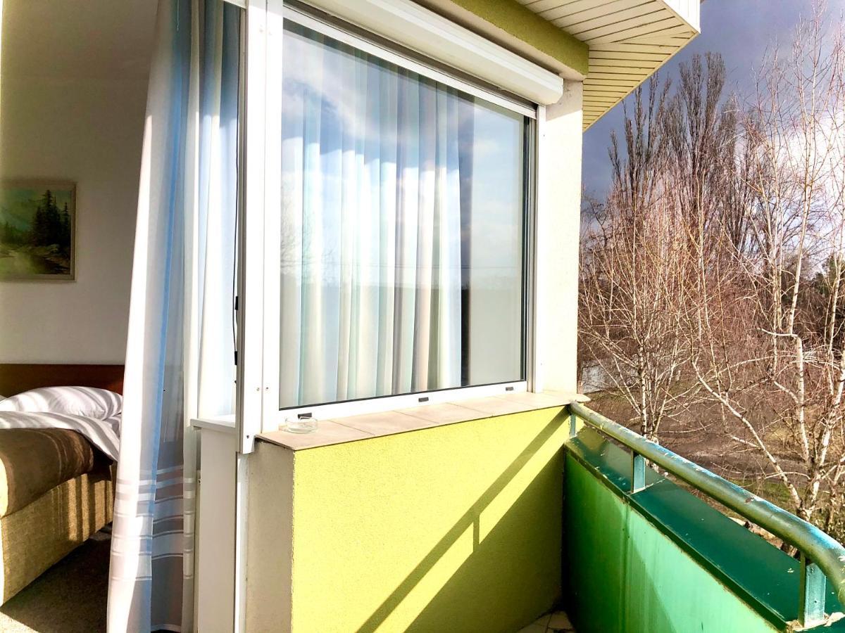 Авіа Daire Ujgorod Dış mekan fotoğraf
